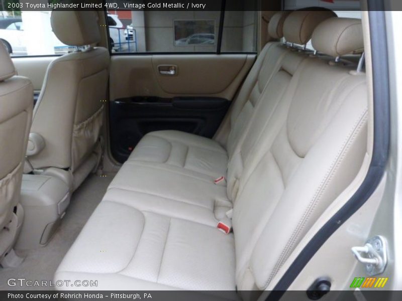 Vintage Gold Metallic / Ivory 2003 Toyota Highlander Limited 4WD