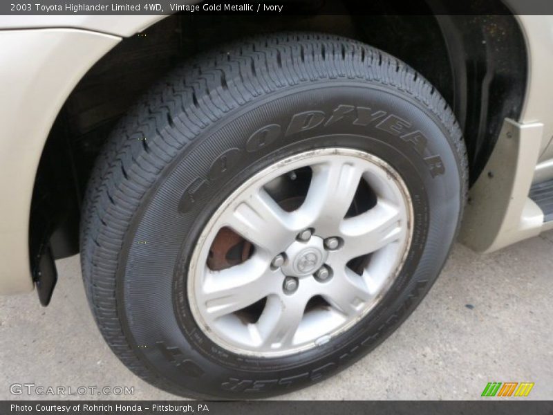 Vintage Gold Metallic / Ivory 2003 Toyota Highlander Limited 4WD