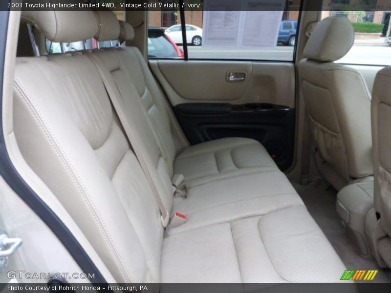 Vintage Gold Metallic / Ivory 2003 Toyota Highlander Limited 4WD