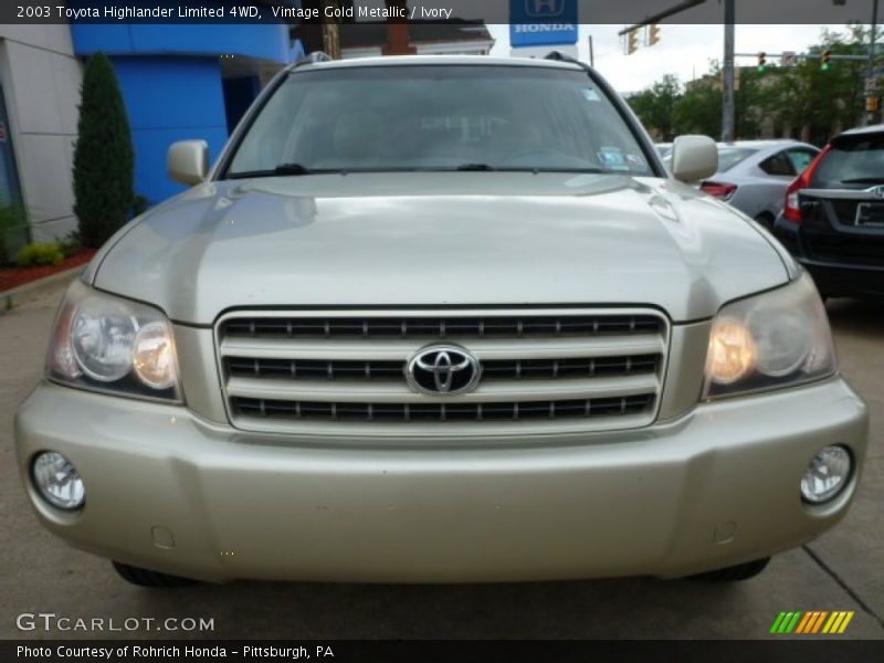 Vintage Gold Metallic / Ivory 2003 Toyota Highlander Limited 4WD