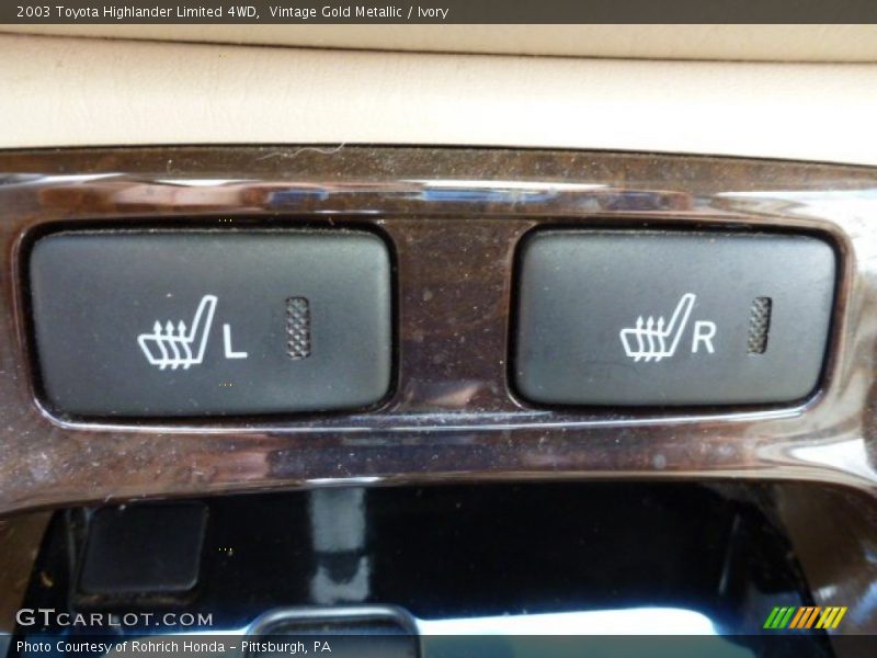 Vintage Gold Metallic / Ivory 2003 Toyota Highlander Limited 4WD