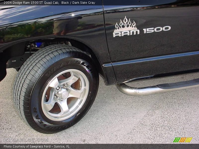 Black / Dark Slate Gray 2004 Dodge Ram 1500 ST Quad Cab