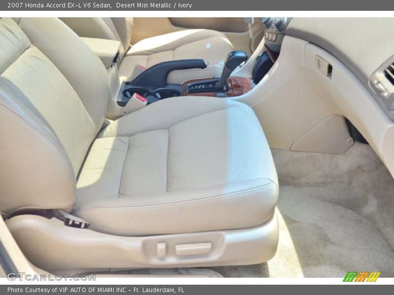 Desert Mist Metallic / Ivory 2007 Honda Accord EX-L V6 Sedan