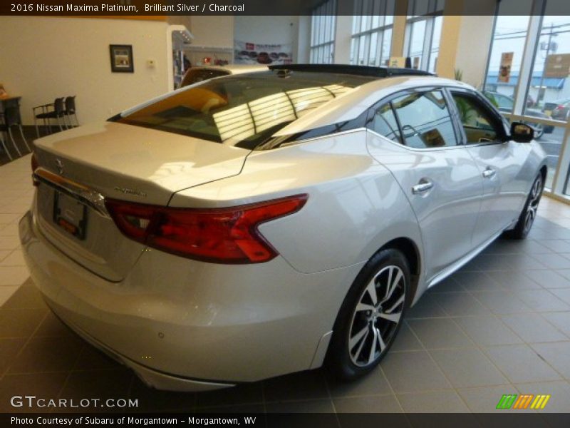 Brilliant Silver / Charcoal 2016 Nissan Maxima Platinum