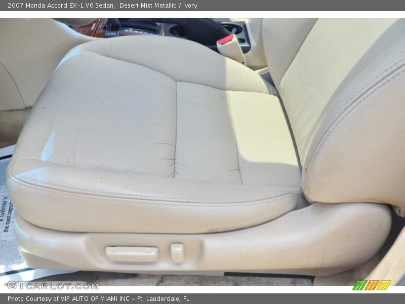 Desert Mist Metallic / Ivory 2007 Honda Accord EX-L V6 Sedan