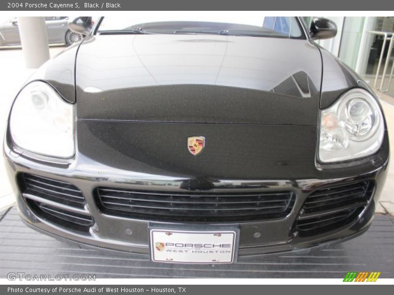 Black / Black 2004 Porsche Cayenne S