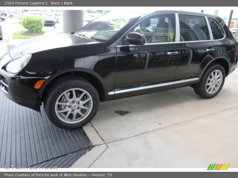 Black / Black 2004 Porsche Cayenne S