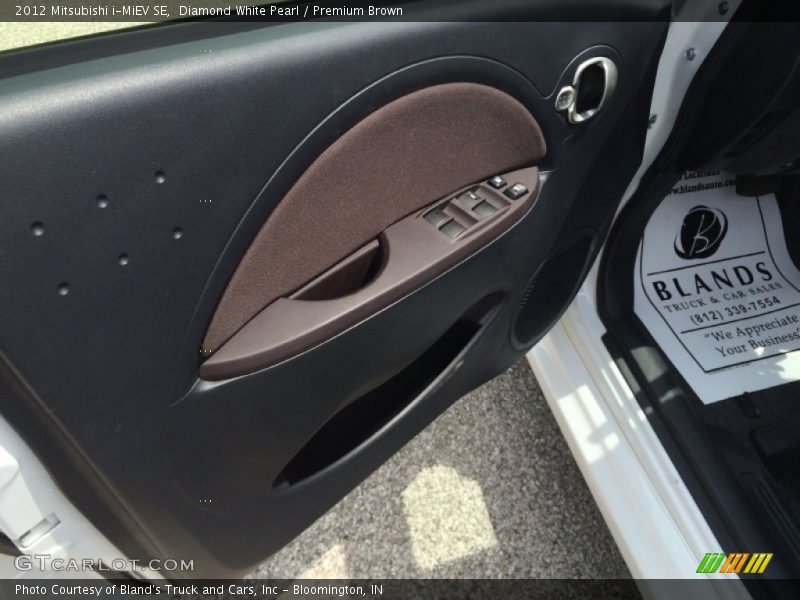 Diamond White Pearl / Premium Brown 2012 Mitsubishi i-MiEV SE