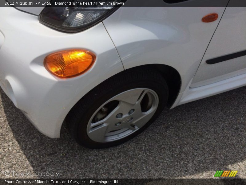 Diamond White Pearl / Premium Brown 2012 Mitsubishi i-MiEV SE