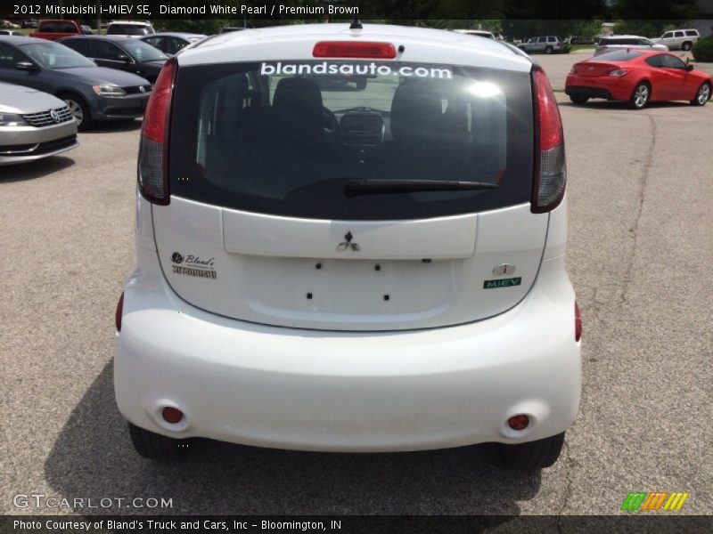 Diamond White Pearl / Premium Brown 2012 Mitsubishi i-MiEV SE