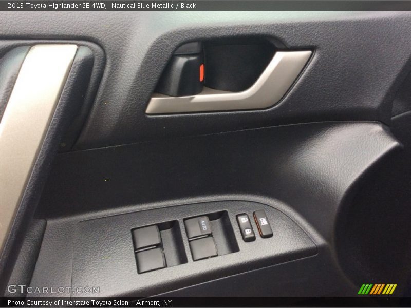 Nautical Blue Metallic / Black 2013 Toyota Highlander SE 4WD