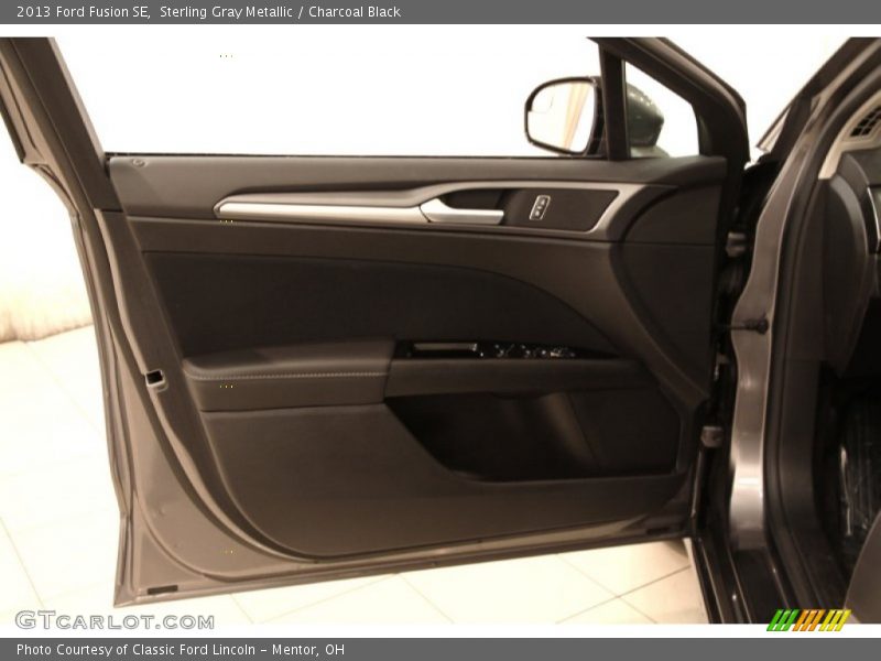 Sterling Gray Metallic / Charcoal Black 2013 Ford Fusion SE