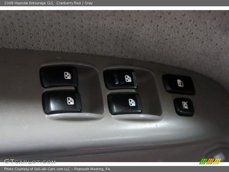 Cranberry Red / Gray 2008 Hyundai Entourage GLS