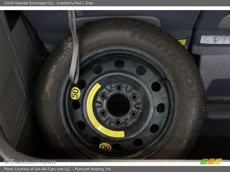 Cranberry Red / Gray 2008 Hyundai Entourage GLS