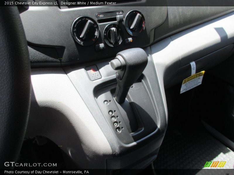Designer White / Medium Pewter 2015 Chevrolet City Express LS