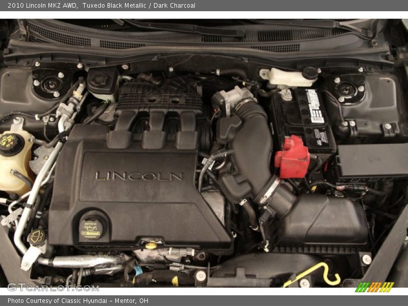 Tuxedo Black Metallic / Dark Charcoal 2010 Lincoln MKZ AWD