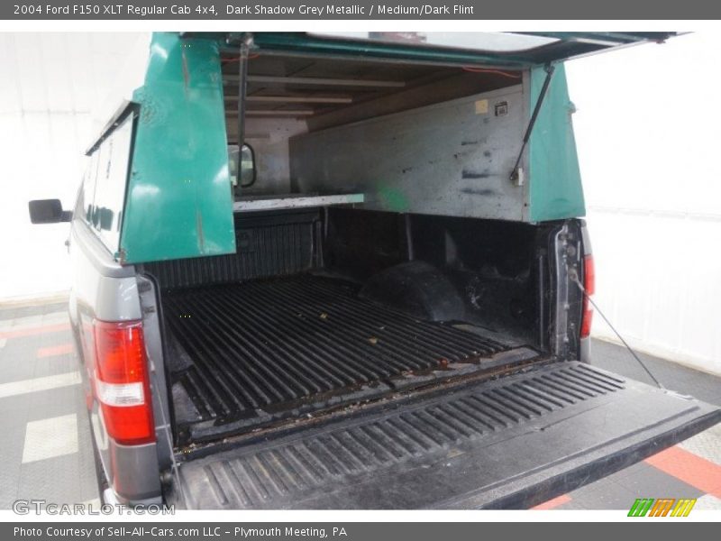 Dark Shadow Grey Metallic / Medium/Dark Flint 2004 Ford F150 XLT Regular Cab 4x4
