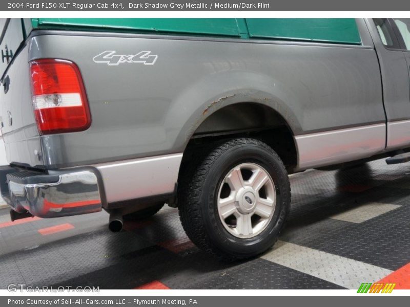 Dark Shadow Grey Metallic / Medium/Dark Flint 2004 Ford F150 XLT Regular Cab 4x4