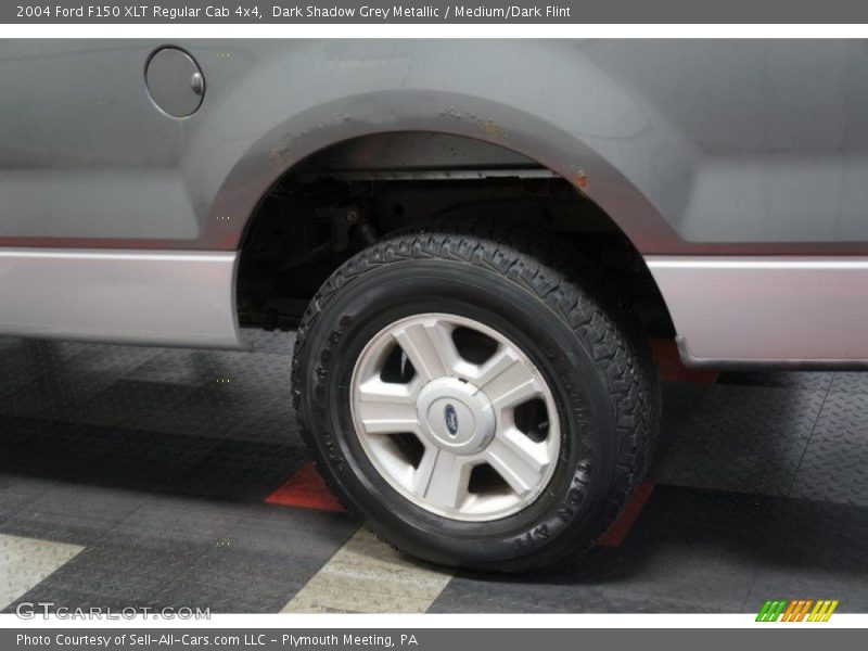 Dark Shadow Grey Metallic / Medium/Dark Flint 2004 Ford F150 XLT Regular Cab 4x4
