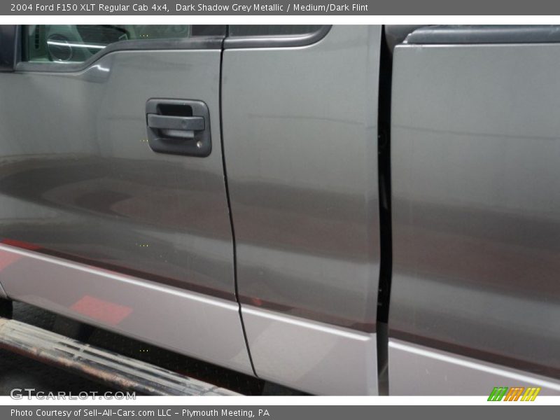 Dark Shadow Grey Metallic / Medium/Dark Flint 2004 Ford F150 XLT Regular Cab 4x4