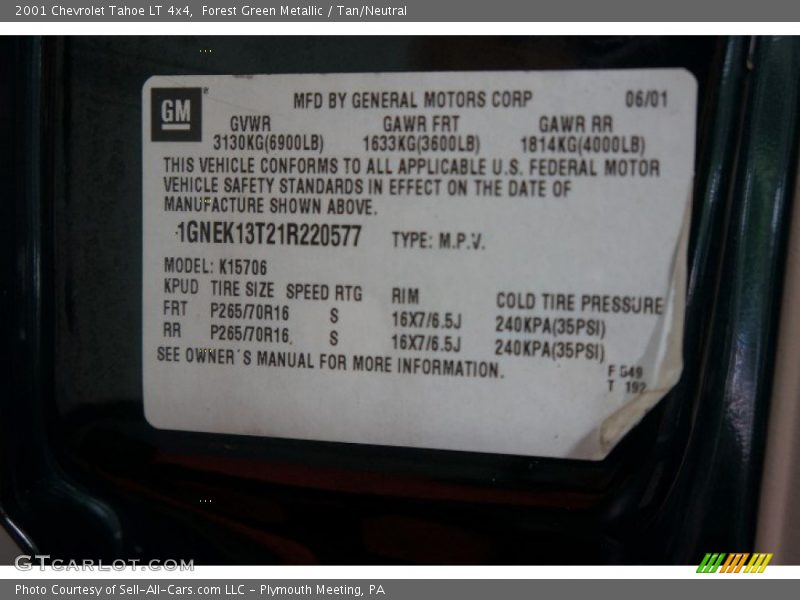 Forest Green Metallic / Tan/Neutral 2001 Chevrolet Tahoe LT 4x4