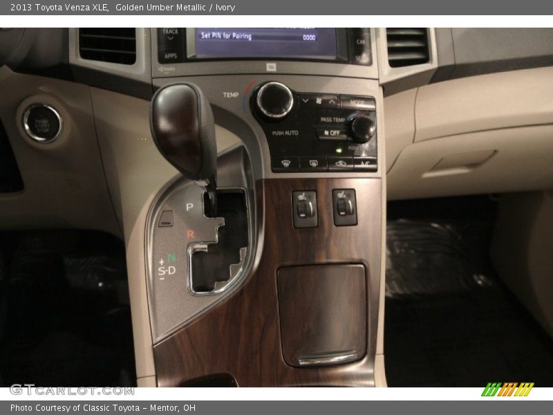 Golden Umber Metallic / Ivory 2013 Toyota Venza XLE