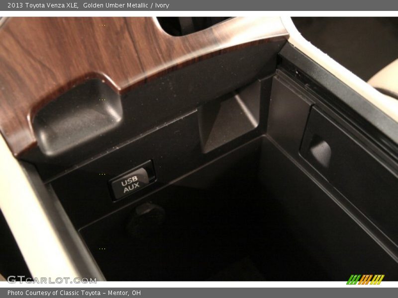 Golden Umber Metallic / Ivory 2013 Toyota Venza XLE