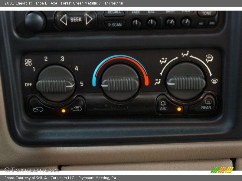 Forest Green Metallic / Tan/Neutral 2001 Chevrolet Tahoe LT 4x4