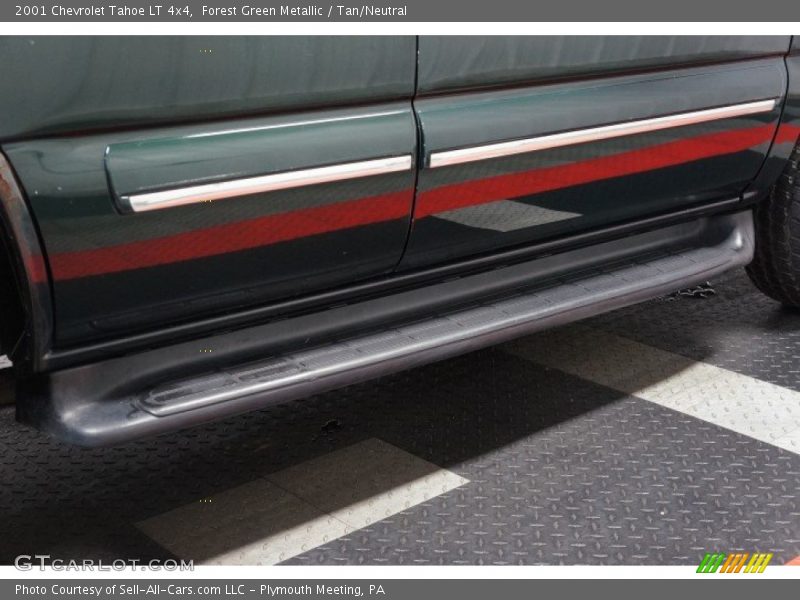 Forest Green Metallic / Tan/Neutral 2001 Chevrolet Tahoe LT 4x4