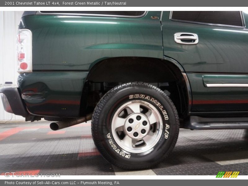 Forest Green Metallic / Tan/Neutral 2001 Chevrolet Tahoe LT 4x4