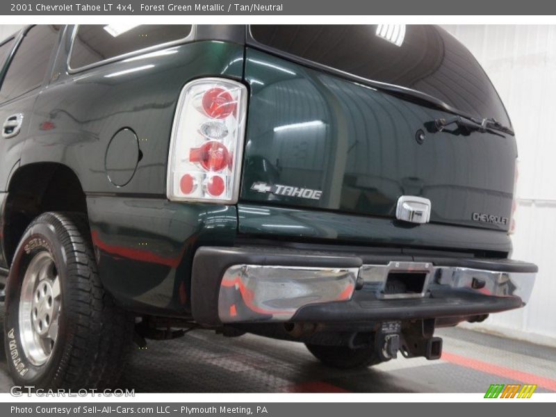 Forest Green Metallic / Tan/Neutral 2001 Chevrolet Tahoe LT 4x4
