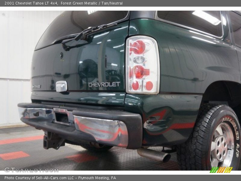 Forest Green Metallic / Tan/Neutral 2001 Chevrolet Tahoe LT 4x4