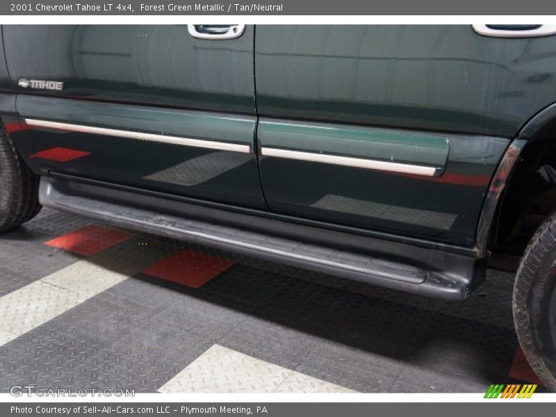 Forest Green Metallic / Tan/Neutral 2001 Chevrolet Tahoe LT 4x4