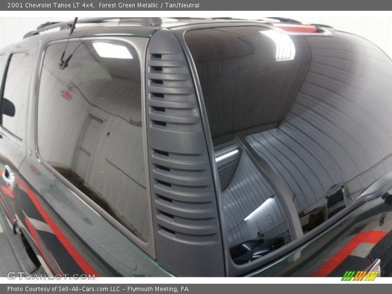 Forest Green Metallic / Tan/Neutral 2001 Chevrolet Tahoe LT 4x4