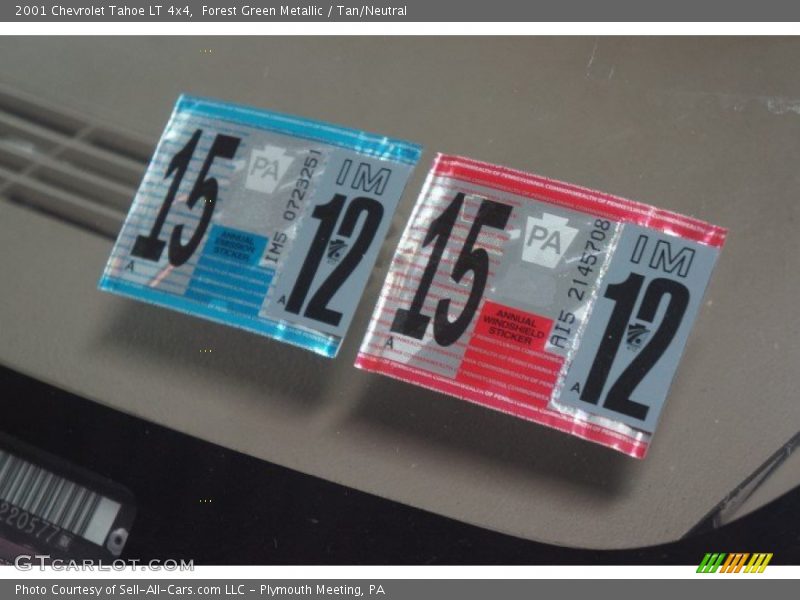 Forest Green Metallic / Tan/Neutral 2001 Chevrolet Tahoe LT 4x4