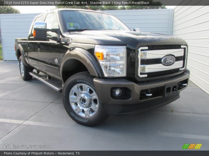 Front 3/4 View of 2016 F250 Super Duty King Ranch Crew Cab 4x4