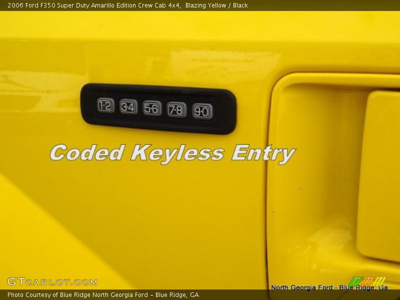 Blazing Yellow / Black 2006 Ford F350 Super Duty Amarillo Edition Crew Cab 4x4
