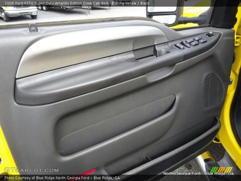 Blazing Yellow / Black 2006 Ford F350 Super Duty Amarillo Edition Crew Cab 4x4