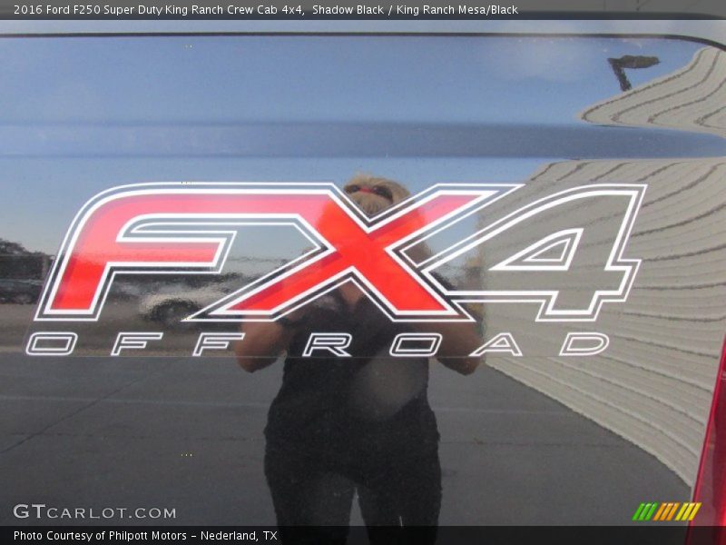 Shadow Black / King Ranch Mesa/Black 2016 Ford F250 Super Duty King Ranch Crew Cab 4x4