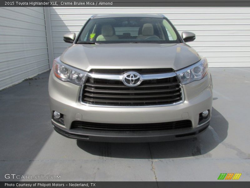 Creme Brulee Mica / Almond 2015 Toyota Highlander XLE