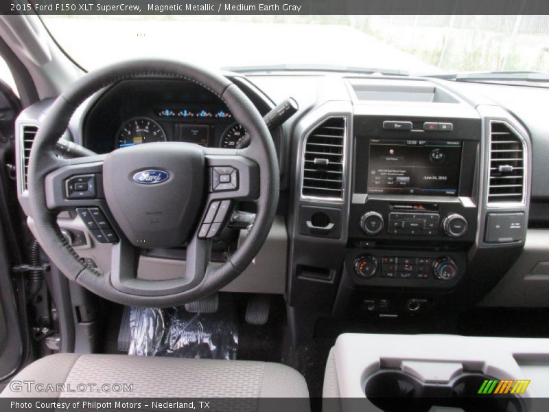 Magnetic Metallic / Medium Earth Gray 2015 Ford F150 XLT SuperCrew