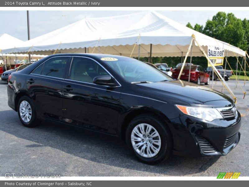 Attitude Black Metallic / Ivory 2014 Toyota Camry L