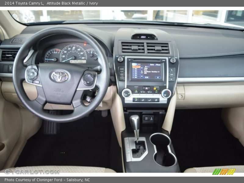 Attitude Black Metallic / Ivory 2014 Toyota Camry L