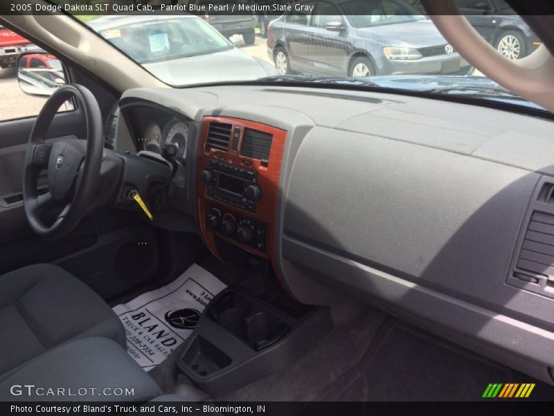 Patriot Blue Pearl / Medium Slate Gray 2005 Dodge Dakota SLT Quad Cab