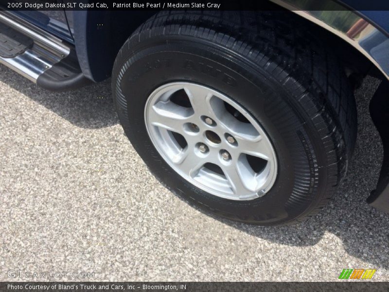 Patriot Blue Pearl / Medium Slate Gray 2005 Dodge Dakota SLT Quad Cab