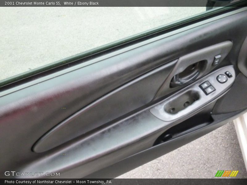 White / Ebony Black 2001 Chevrolet Monte Carlo SS