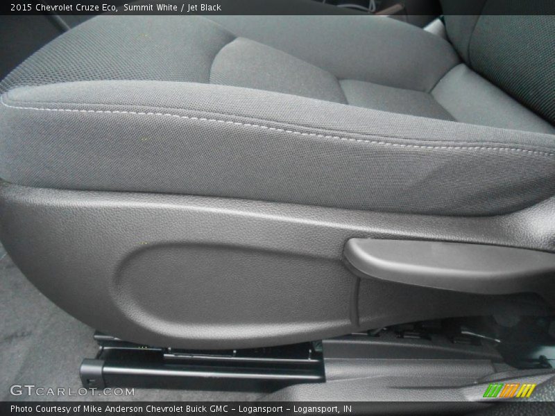 Summit White / Jet Black 2015 Chevrolet Cruze Eco