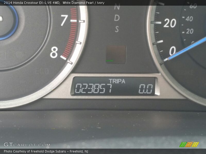 White Diamond Pearl / Ivory 2014 Honda Crosstour EX-L V6 4WD