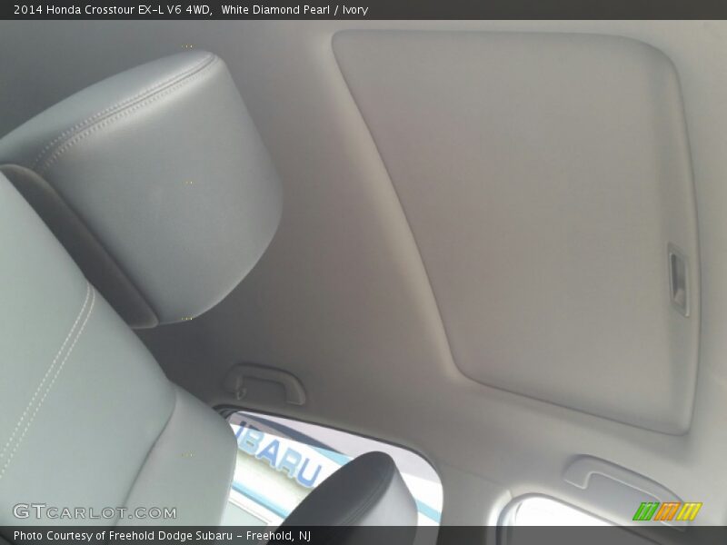 White Diamond Pearl / Ivory 2014 Honda Crosstour EX-L V6 4WD