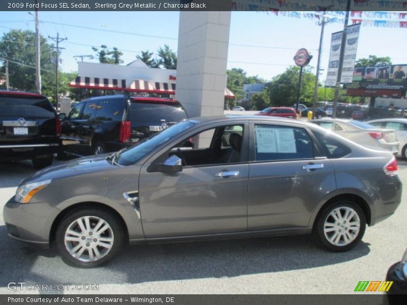 Sterling Grey Metallic / Charcoal Black 2009 Ford Focus SEL Sedan